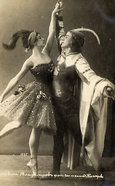 Swan Lake - Tamara Karsavina as Odile and Pierre Vladimirov as Prince Siegfried - 1915