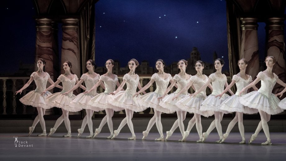 Grand Pas Classique (2014), photo by Jack Devant©