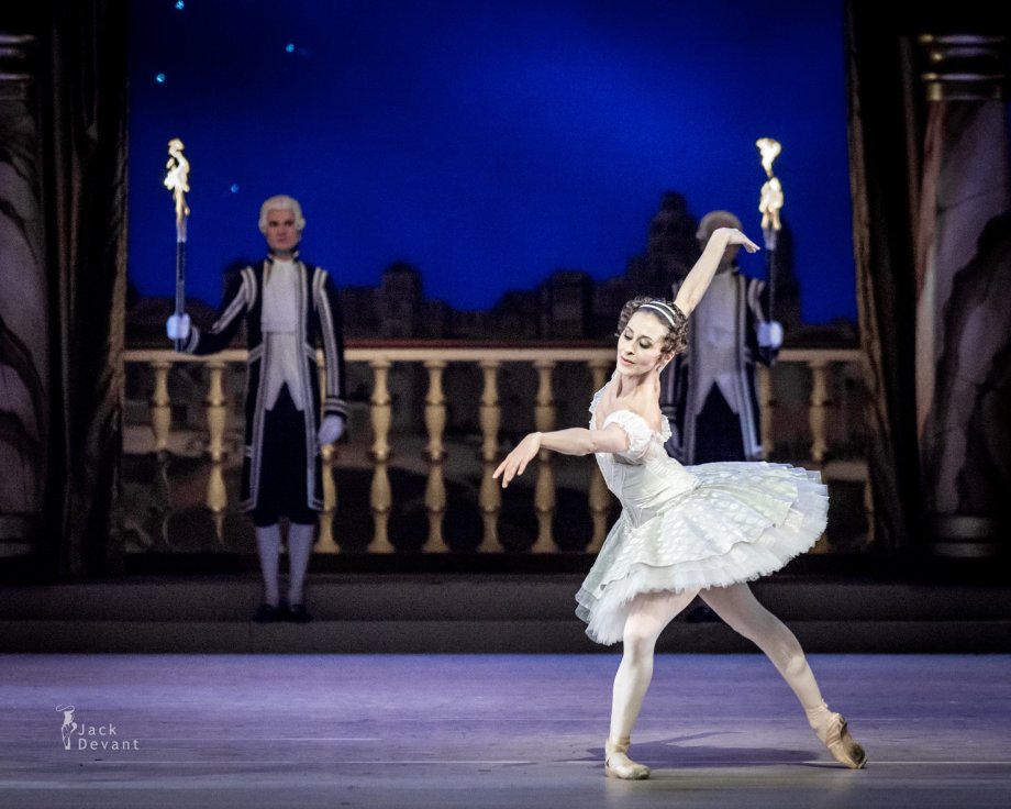 Grand Pas Classique, with Séverine Ferrolier (2014), photo by Jack Devant©