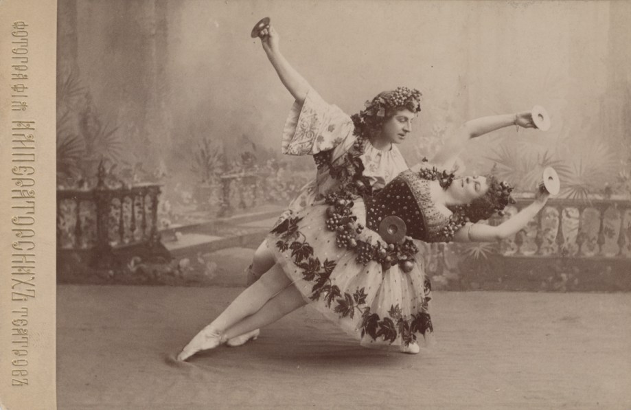 Pavel Gerdt as Bacchus and Marie Petipa as Bacchante (1900)