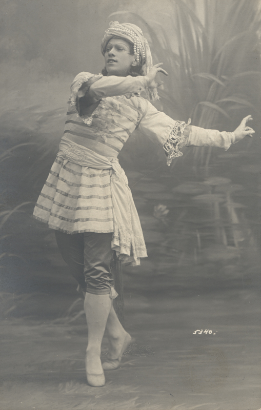 Vaslav Nijinsky as Vayou/Hurricane in Nikolai Legat's revival (1909)